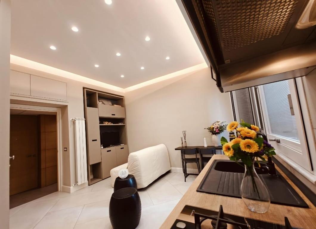 Relais Orsi Apartment Наполи Екстериор снимка