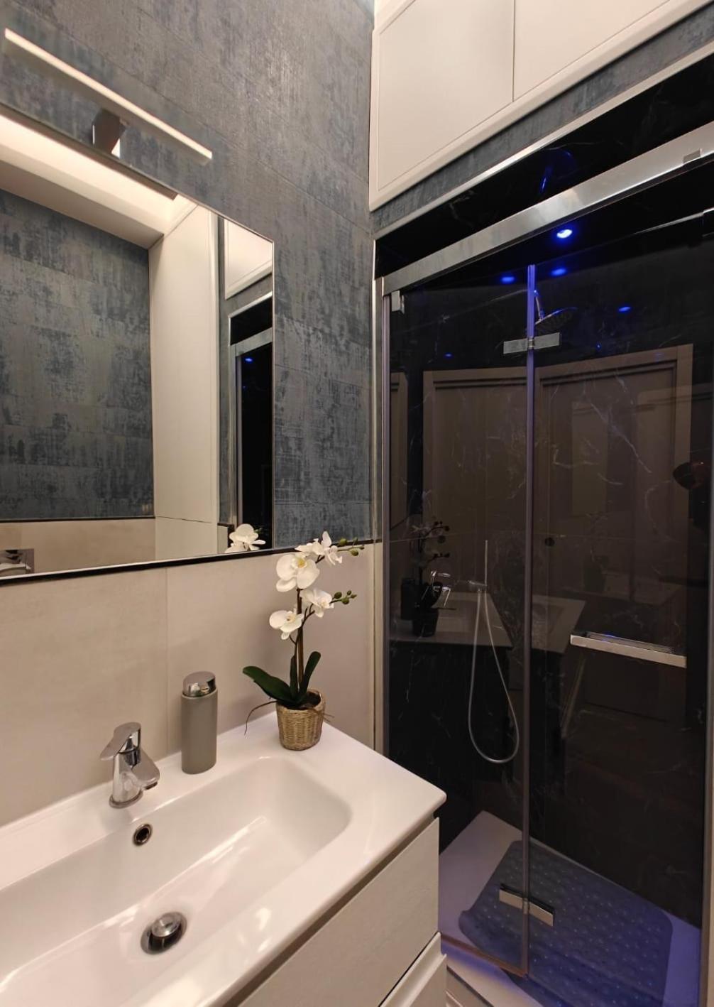 Relais Orsi Apartment Наполи Екстериор снимка